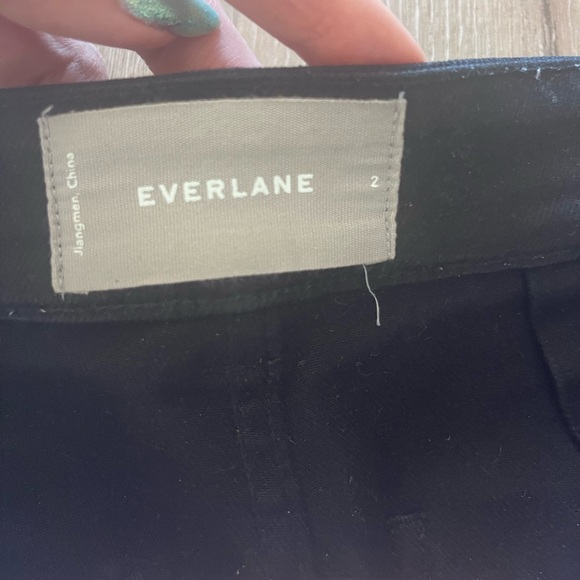 The Straight Leg Crop by Everlane in Black - Picture 4 of 5